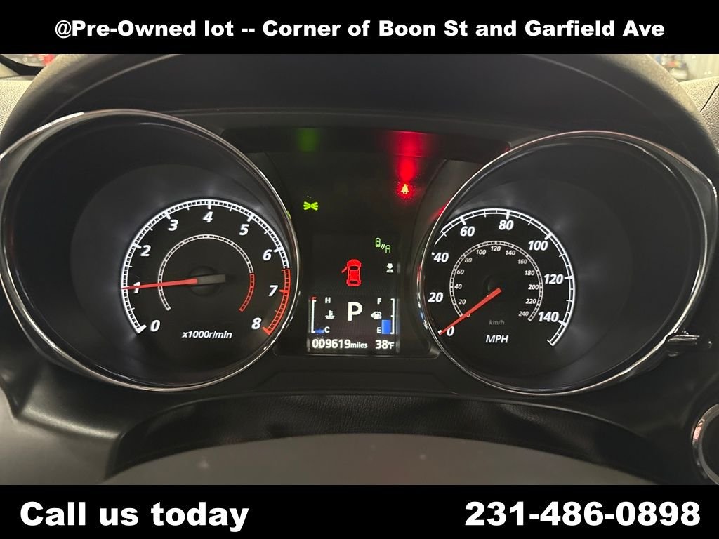 Used 2025  Mitsubishi 2.0 SE image 19