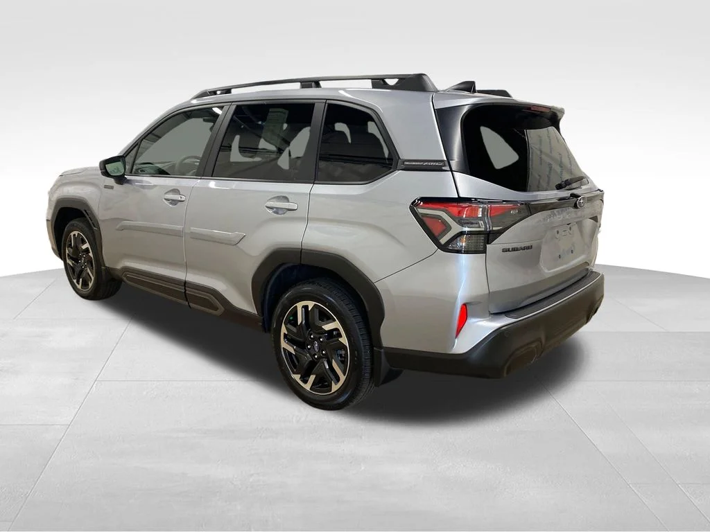 Used 2025 Silver Subaru Limited image 1