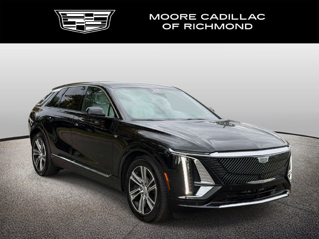 2024 Cadillac LYRIQ Luxury 2