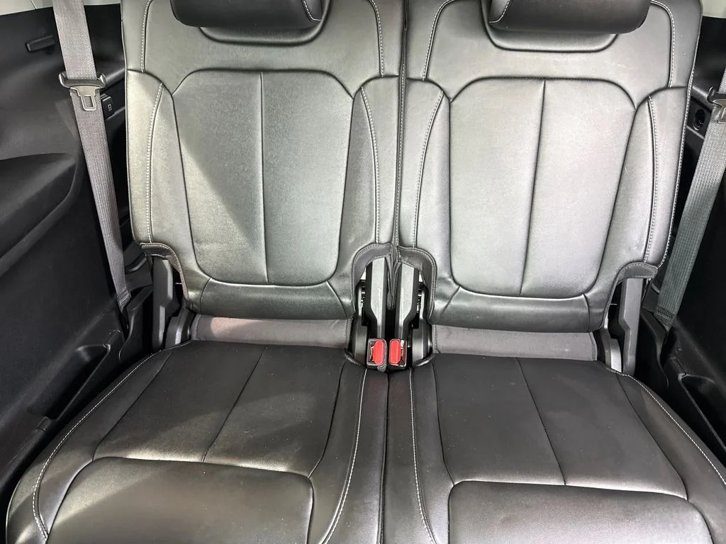Used 2023 Black Jeep Limited image 16
