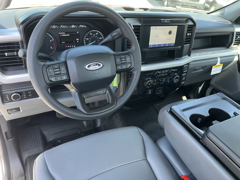 2025 Ford F-250 Super Duty XL - Photo 14