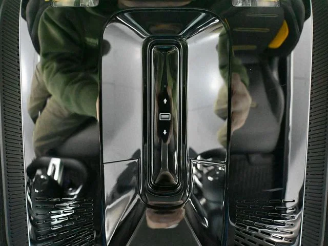 2025 Mercedes-Benz CLE AMG 53 - Photo 40