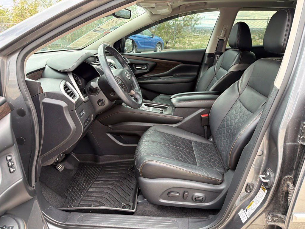 Used 2024 Gray Nissan Platinum image 13