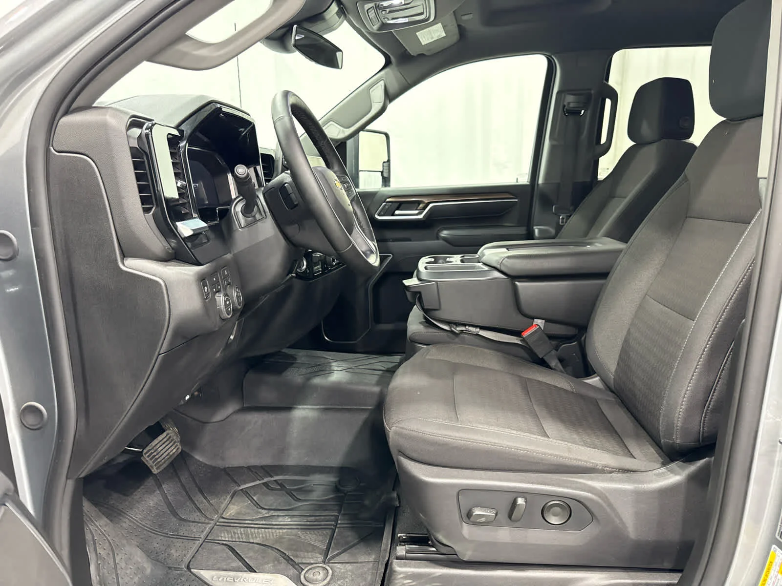 Used 2026 Sterling Gray Metallic Chevrolet LT image 11