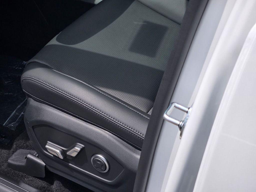 New 2026 White Hyundai Limited AWD image 22