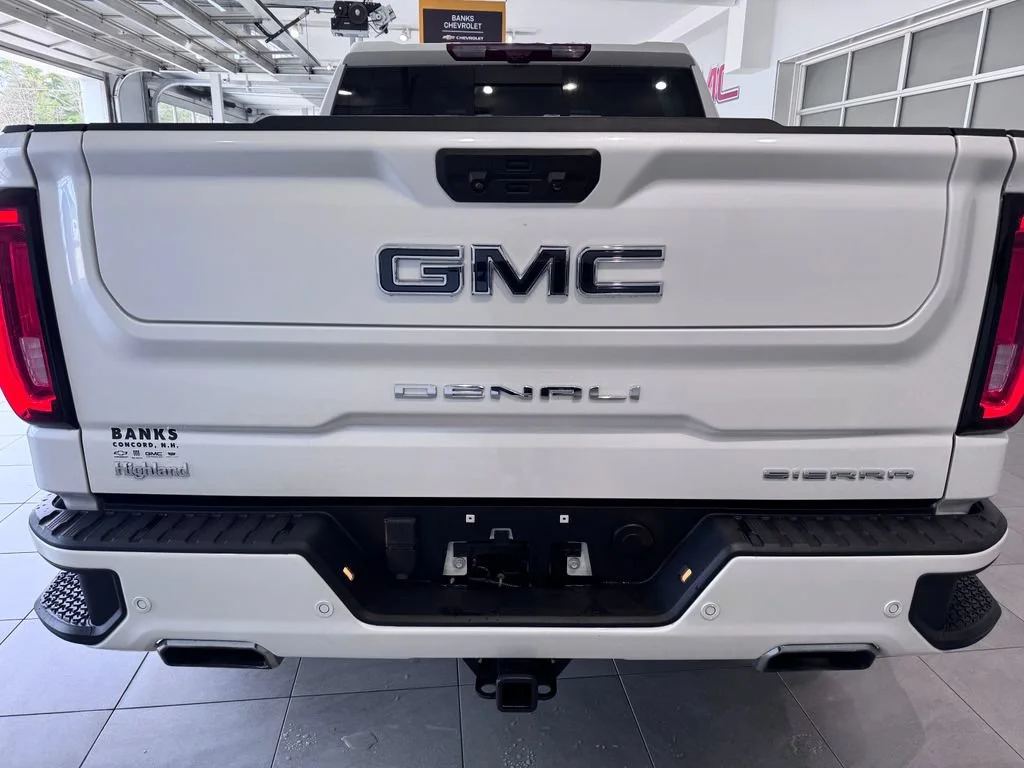 Certified Used 2023 White Frost Tricoat GMC Denali Ultimate image 6