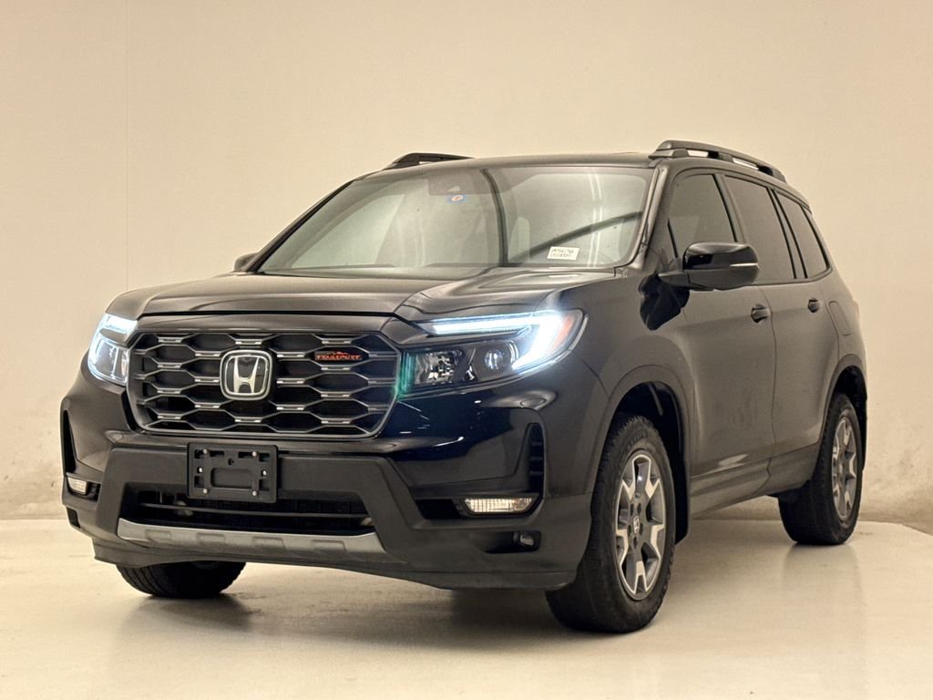 Used 2023 Crystal Black Pearl Honda TrailSport image 2