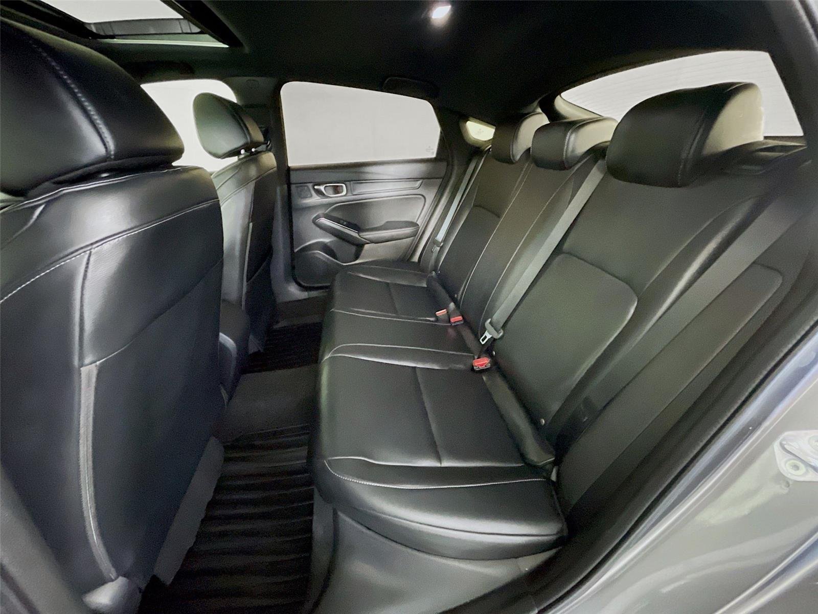 Used 2023 Liquid Carbon Metallic Acura w/A-SPEC image 27