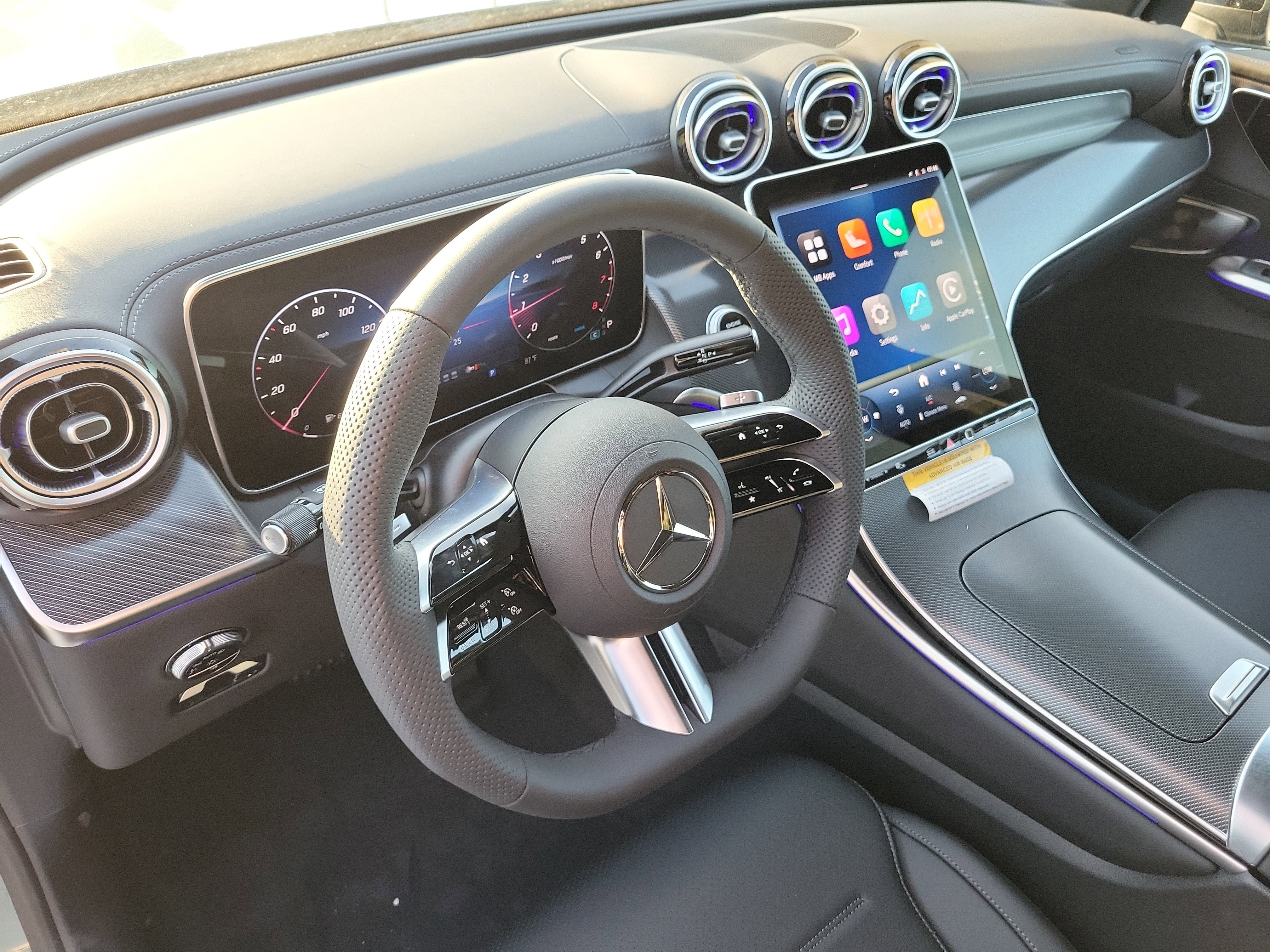 New 2026 Verde Silver Metallic Mercedes-Benz GLC 300 image 53