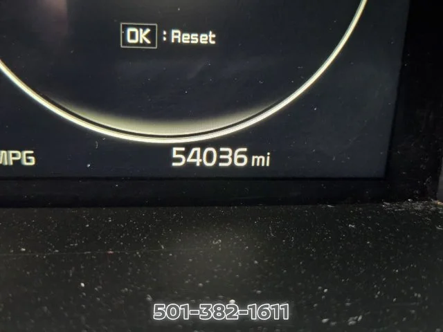 Used 2023 White Kia SX image 33