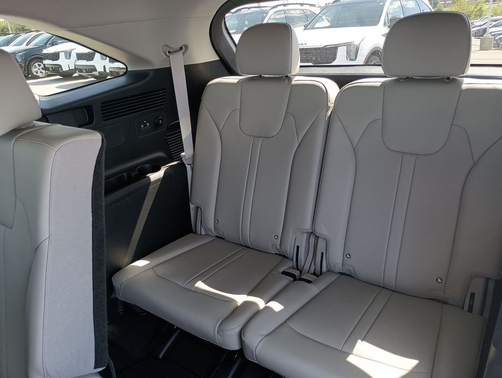 2026 Kia Sorento EX - Photo 29