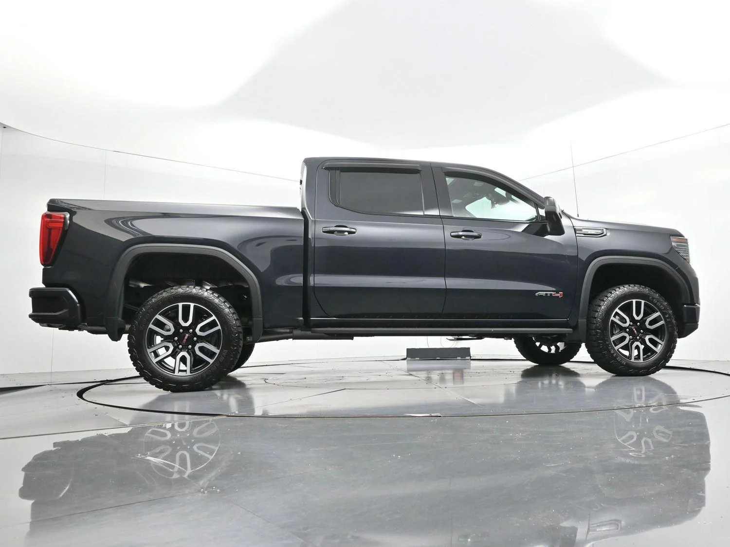 Used 2024 Titanium Rush Metallic GMC AT4 image 51