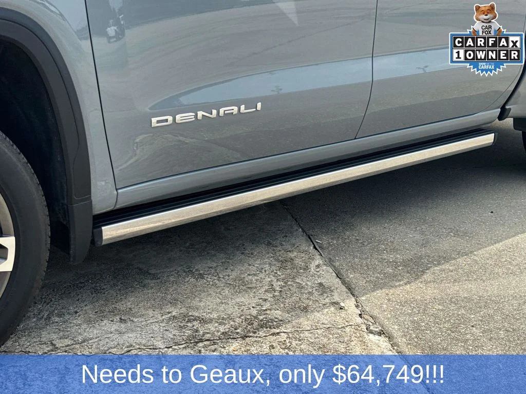 Used 2025 Gray GMC Denali Ultimate image 7