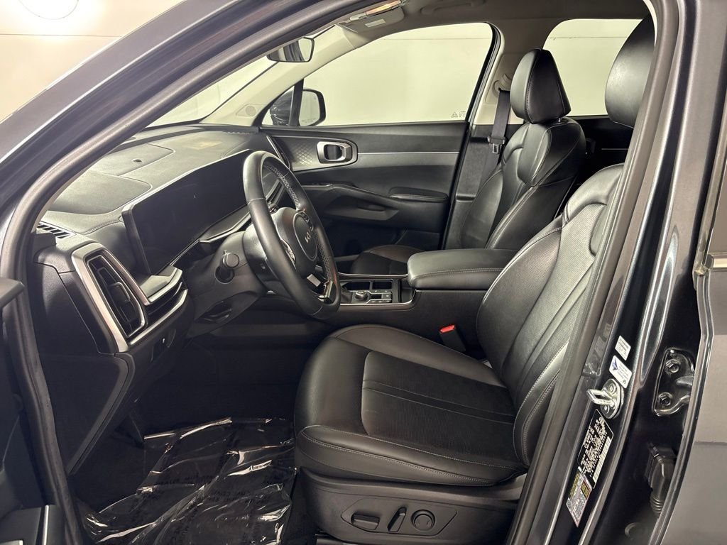 Used 2024 Gray Kia S image 25