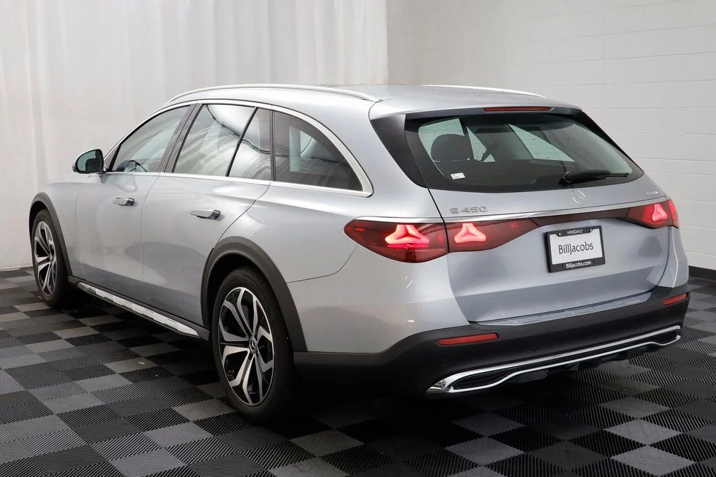 2025 Mercedes-Benz E-Class E450 All-Terrain - Photo 14