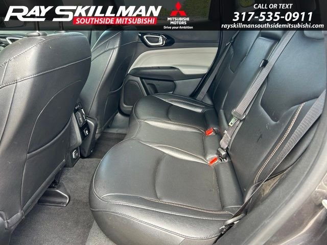 Used 2024 Gray Jeep Limited image 12