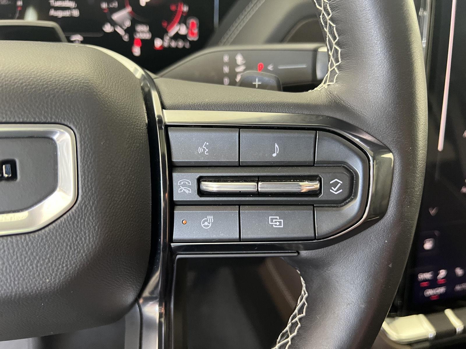 Used 2025 Sterling Metallic GMC Denali Ultimate image 19