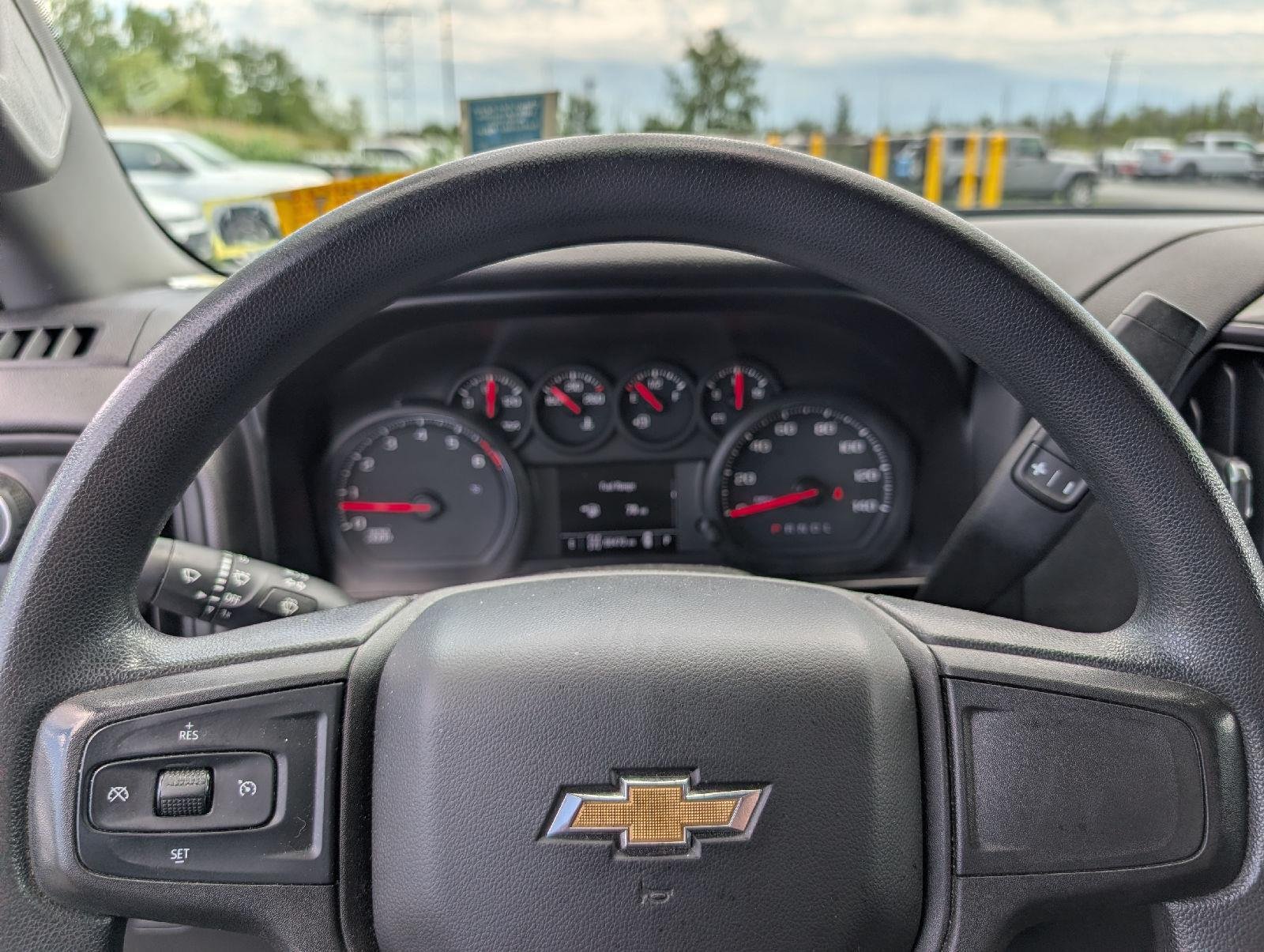 Used 2019 Black Chevrolet Custom image 11