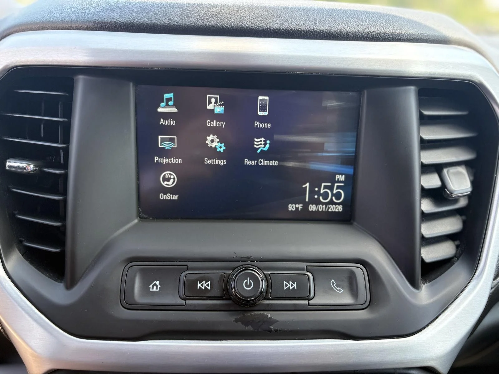 Used 2019 Pepperdust Metallic GMC SLE image 5
