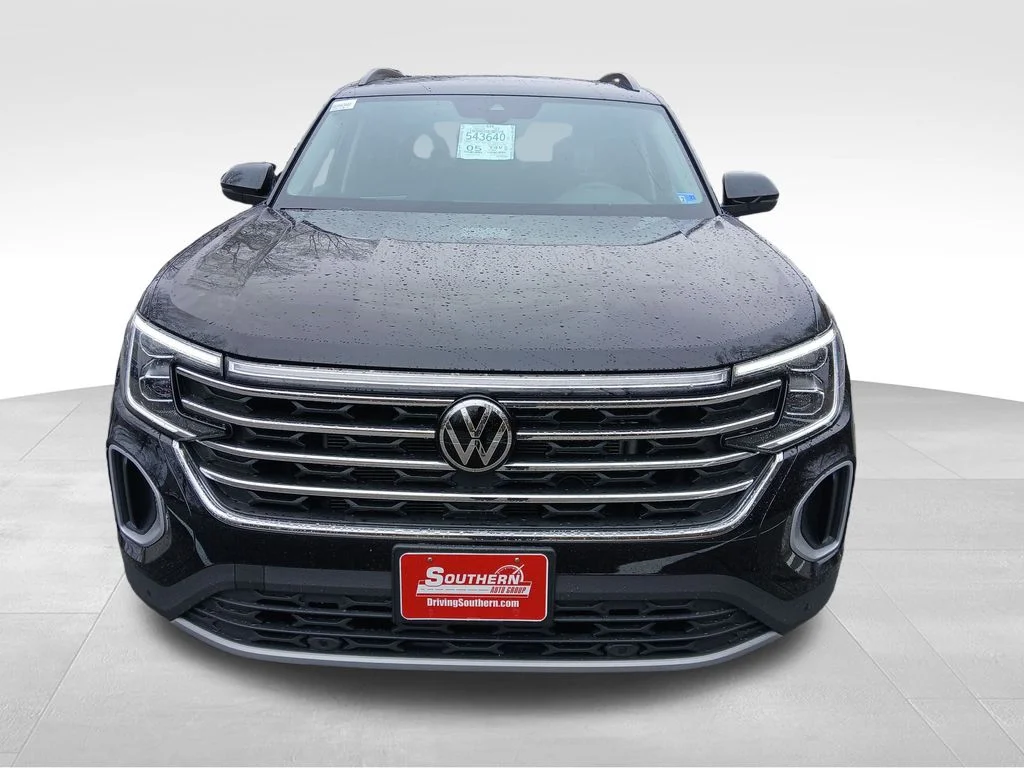 New 2026 Black Volkswagen 2.0T SE w/Technology image 8
