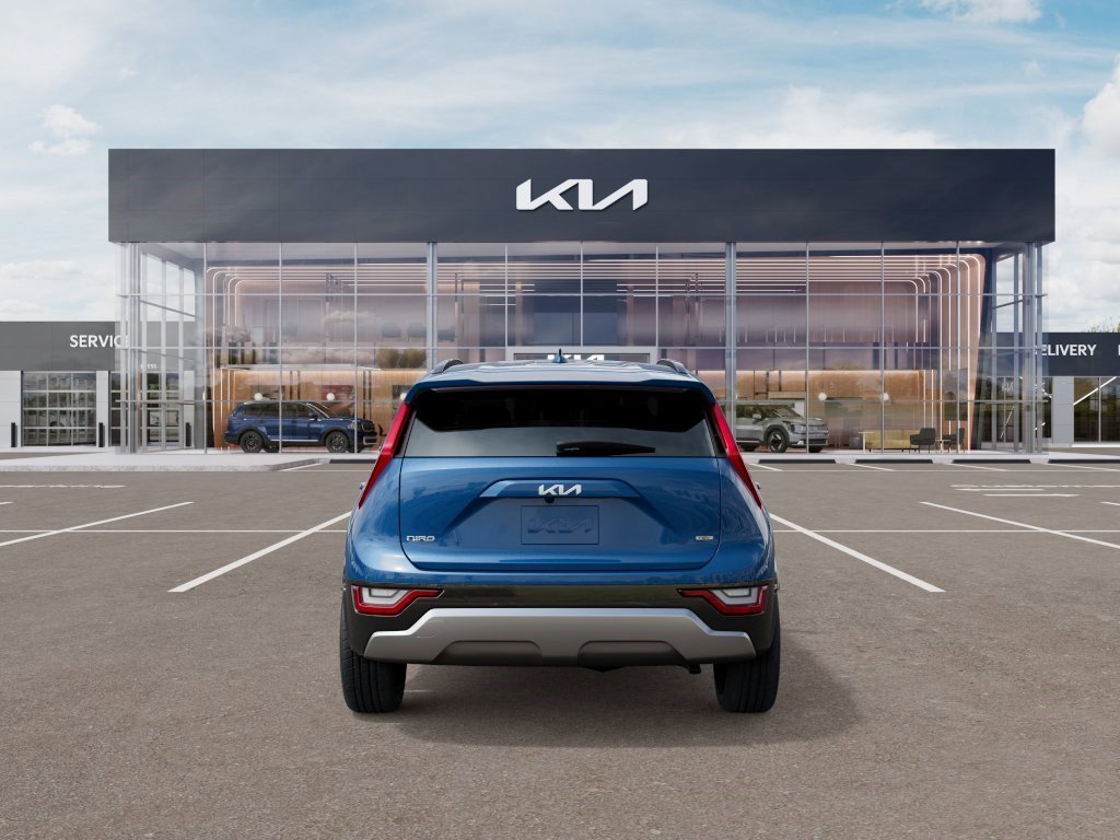 New 2026 Mineral Blue Kia SX Touring image 5
