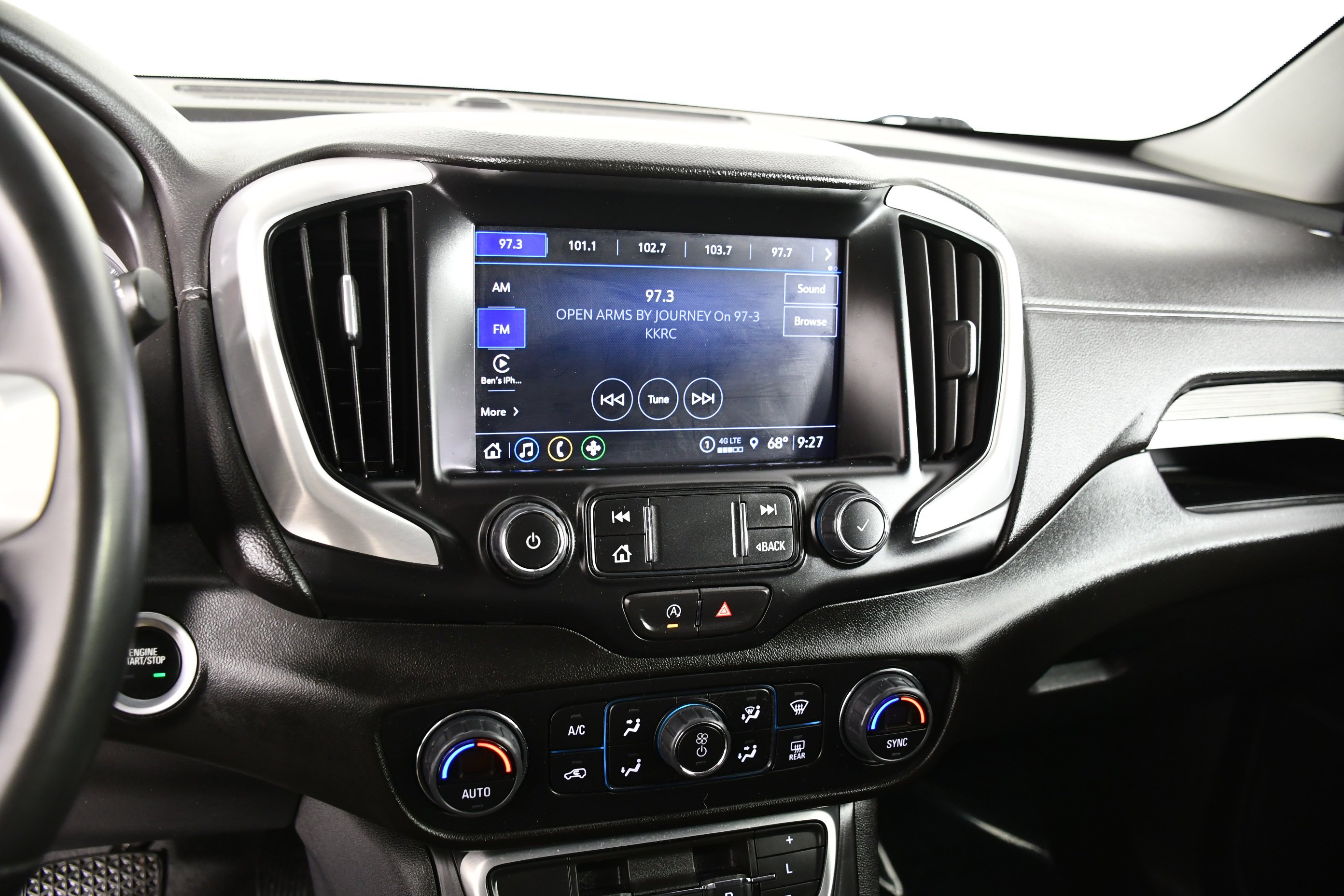 Used 2024 Sterling Metallic GMC SLT image 26