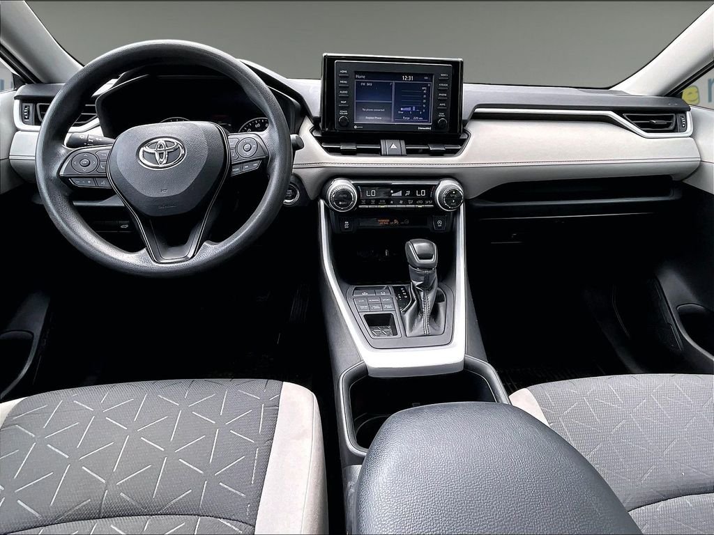 Used 2022 Magnetic Gray Metallic Toyota XLE image 21