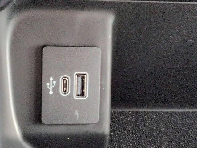 New 2026 Silver Ford XLT image 21