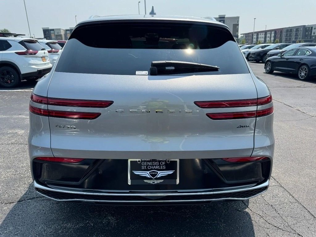 Used 2026 Savile Silver Genesis 2.5T Advanced image 4