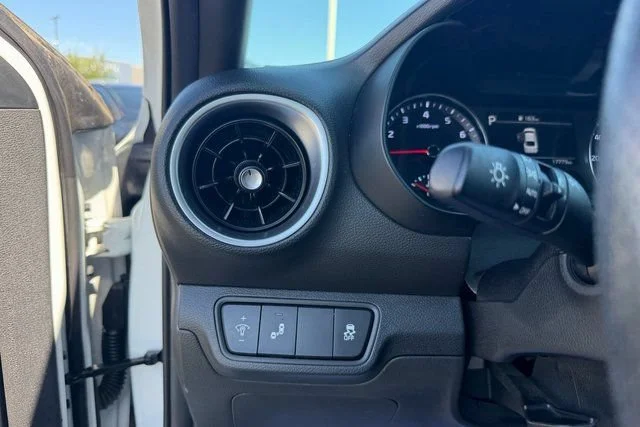 Used 2024  Kia GT-Line image 18