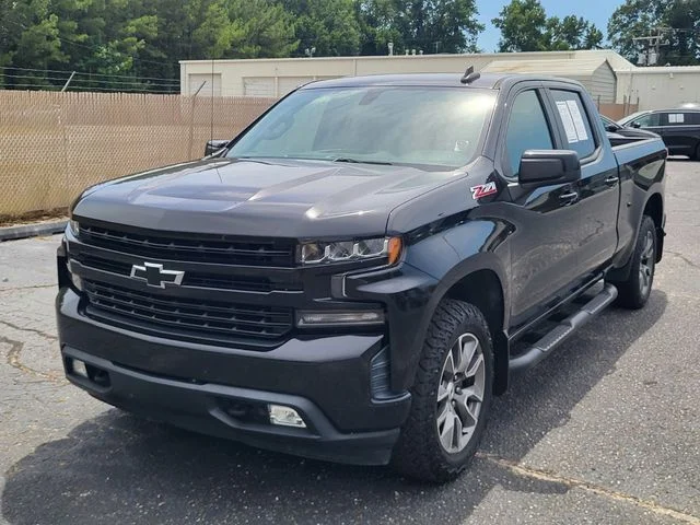 Used 2020  Chevrolet RST image 6