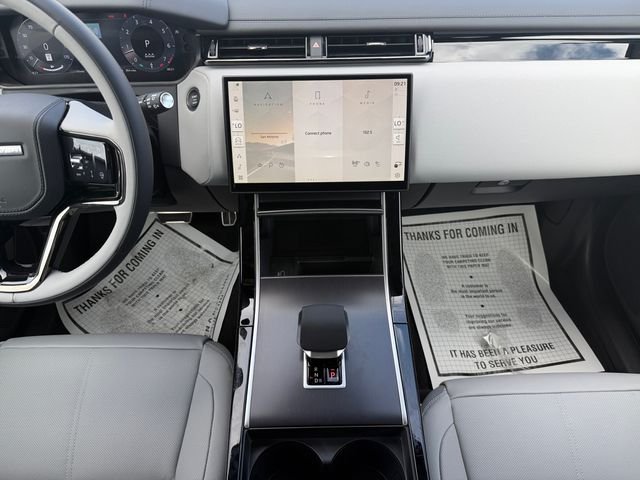 New 2026 Carpathian Grey Land Rover P250 Base image 15