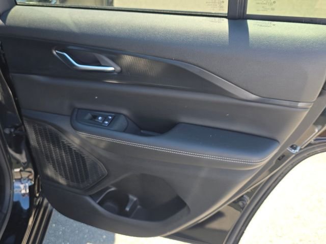 Certified Used 2024 Diamond Black Crystal Pearlcoat Jeep Altitude image 19