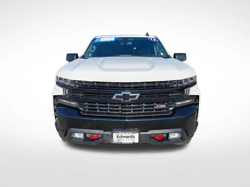 Used 2019 White Chevrolet LT Trail Boss image 11