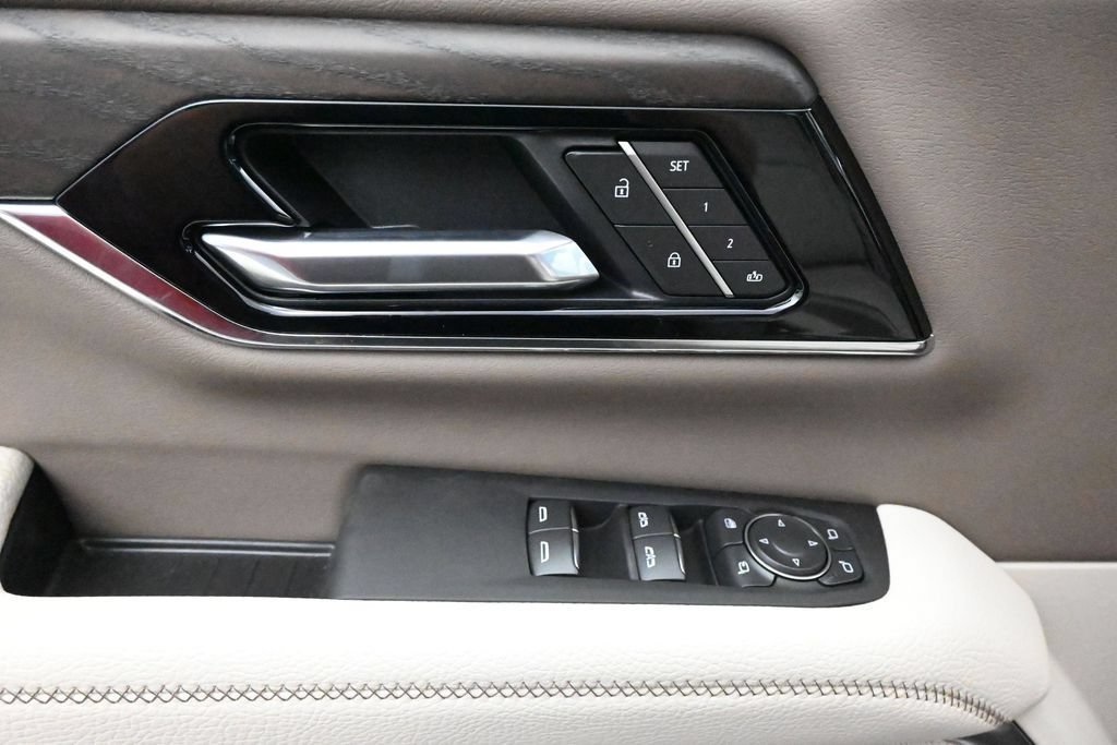 2026 GMC Yukon XL Denali - Photo 11