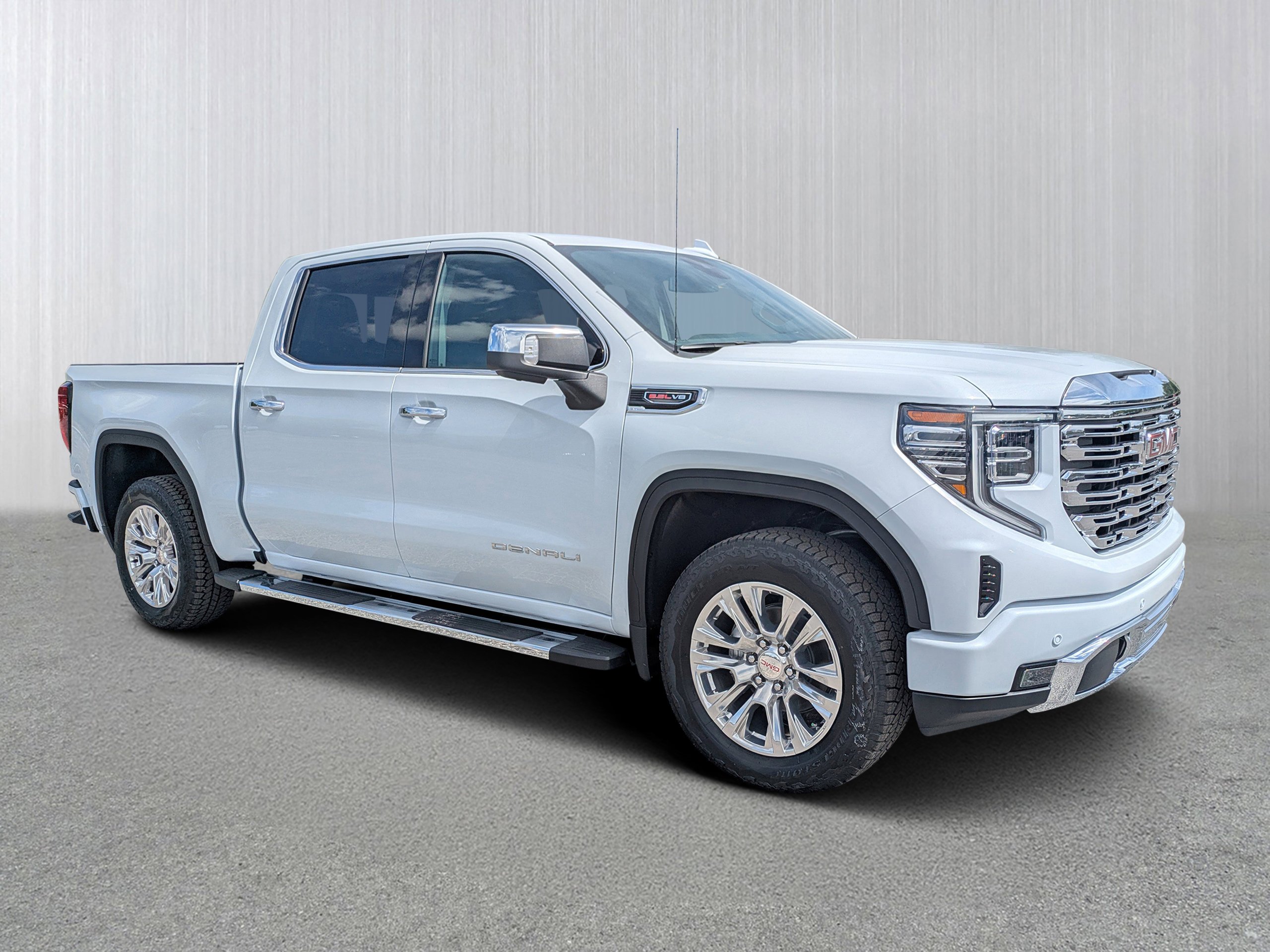 2026 GMC Sierra 4WD Crew Cab Short Box Denali's photo