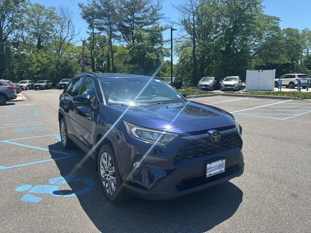 Used 2020 Blueprint Toyota XLE Premium image 10