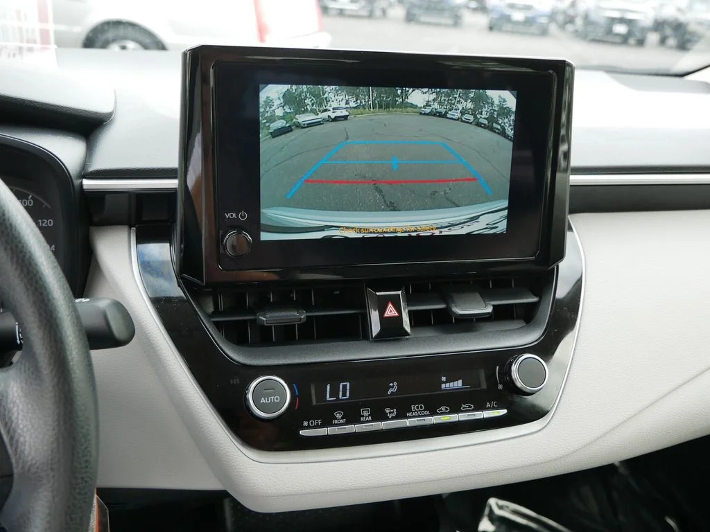 Certified Used 2025 Silver Toyota LE image 21