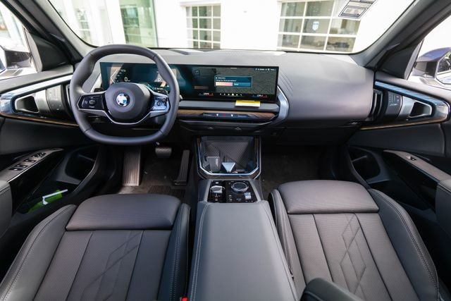 New 2026 Dark Graphite Metallic BMW 30 xDrive image 13