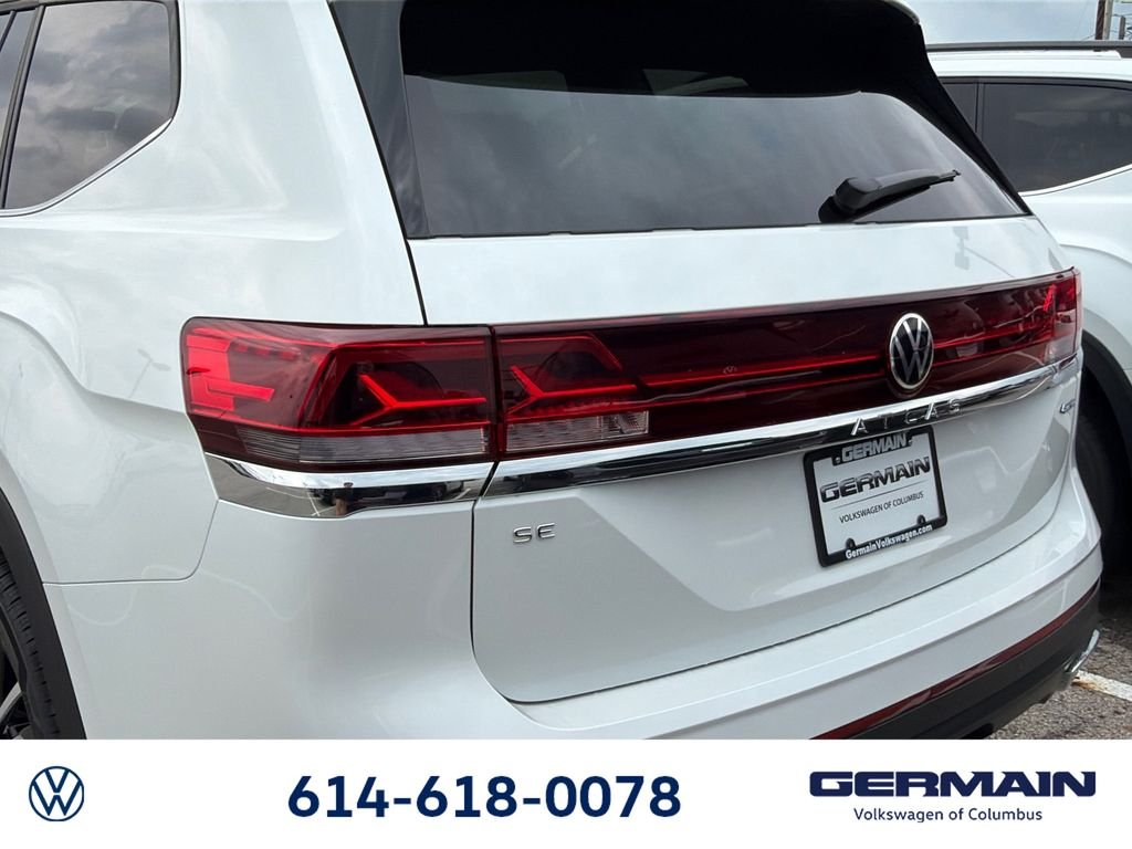 New 2026 Opal White Pearl Volkswagen 2.0T SE w/Technology image 6