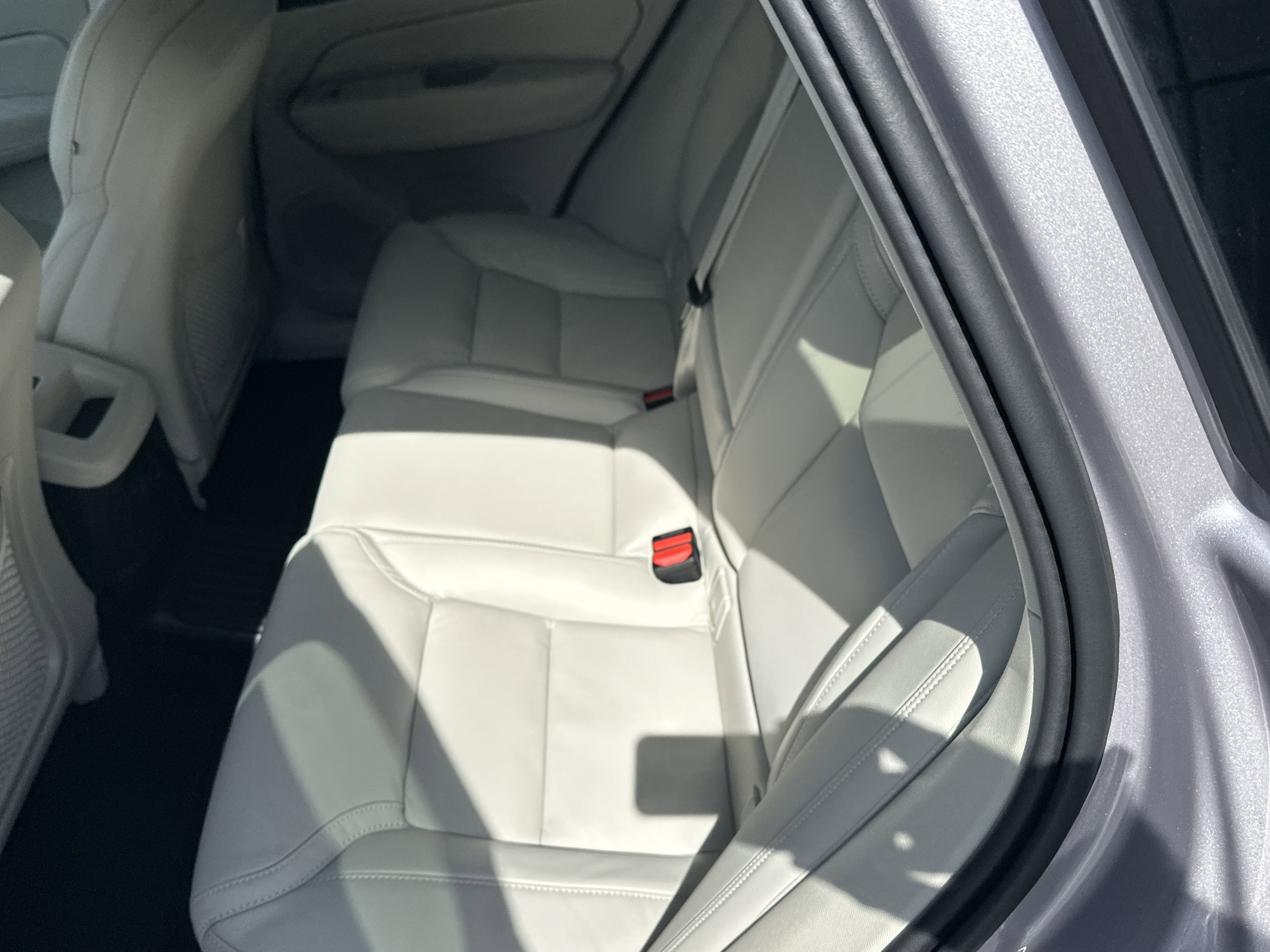 New 2026 Aurora Silver Volvo Ultra image 16