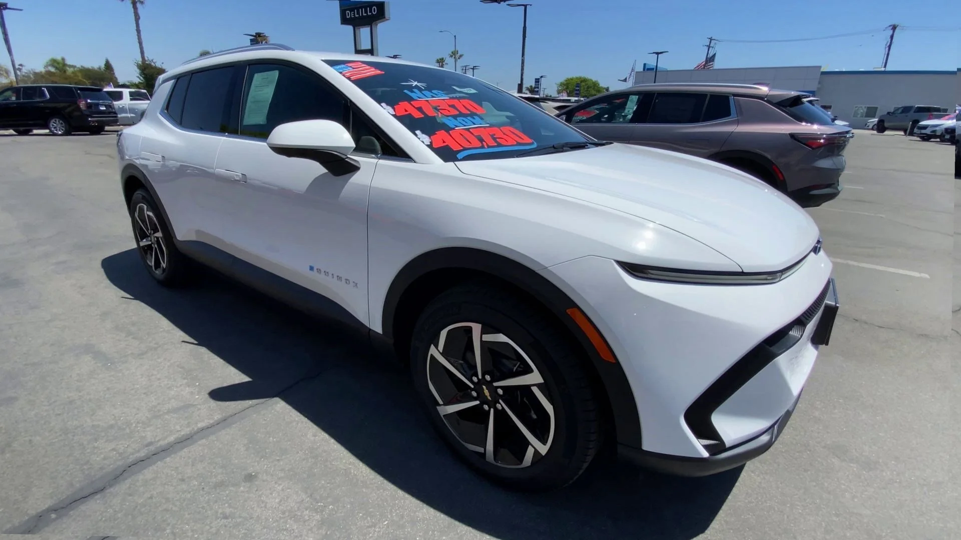 Used 2026 Chevrolet Equinox EV 2LT with VIN 3GN7DNRR6TS101288 for sale in Huntington Beach, CA
