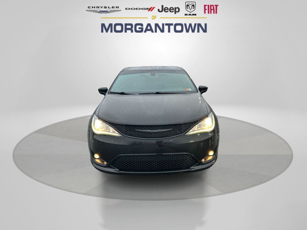 Used 2020 Chrysler Pacifica Touring with VIN 2C4RC1FG7LR286660 for sale in Morgantown, WV