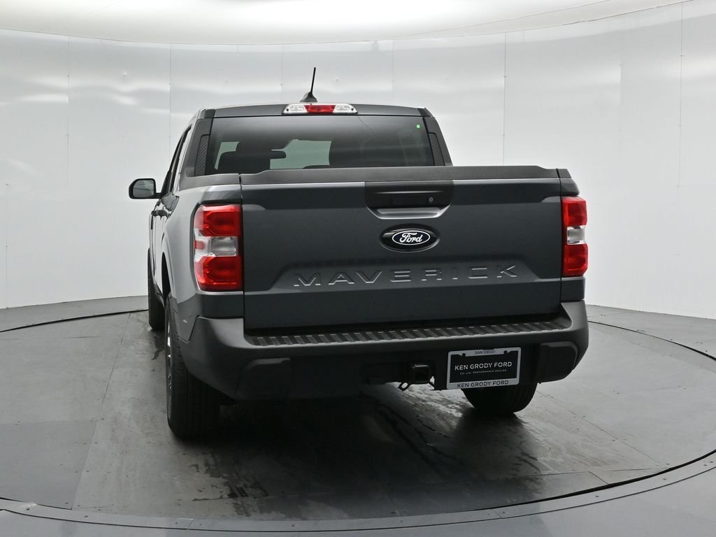 New 2026 Carbonized Gray Metallic Ford XLT image 24