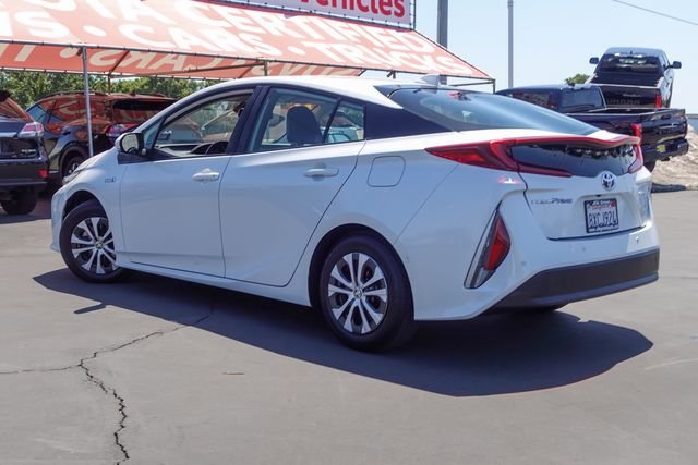 Certified Used 2022 Beige Toyota Limited image 9