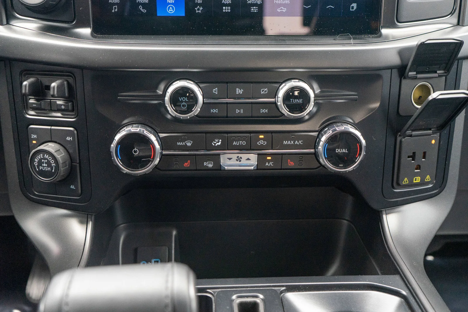 Used 2024 Avalanche Ford Tremor image 20
