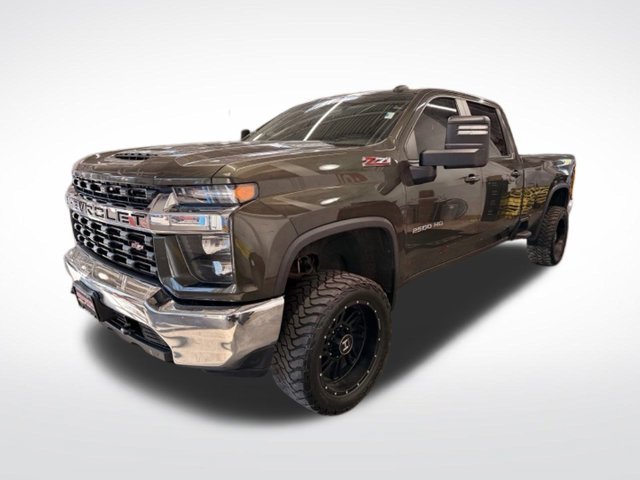 Used 2022 GREENSTONE METALLIC Chevrolet LT image 3