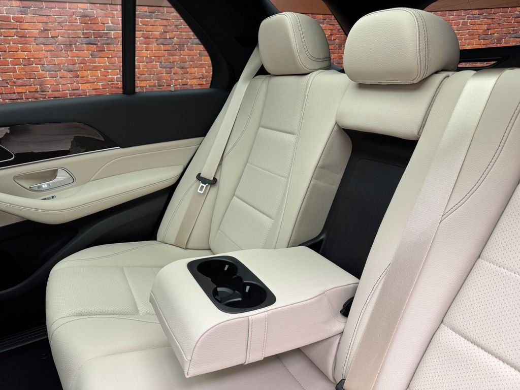 New 2026 Black Mercedes-Benz GLE 350 image 12
