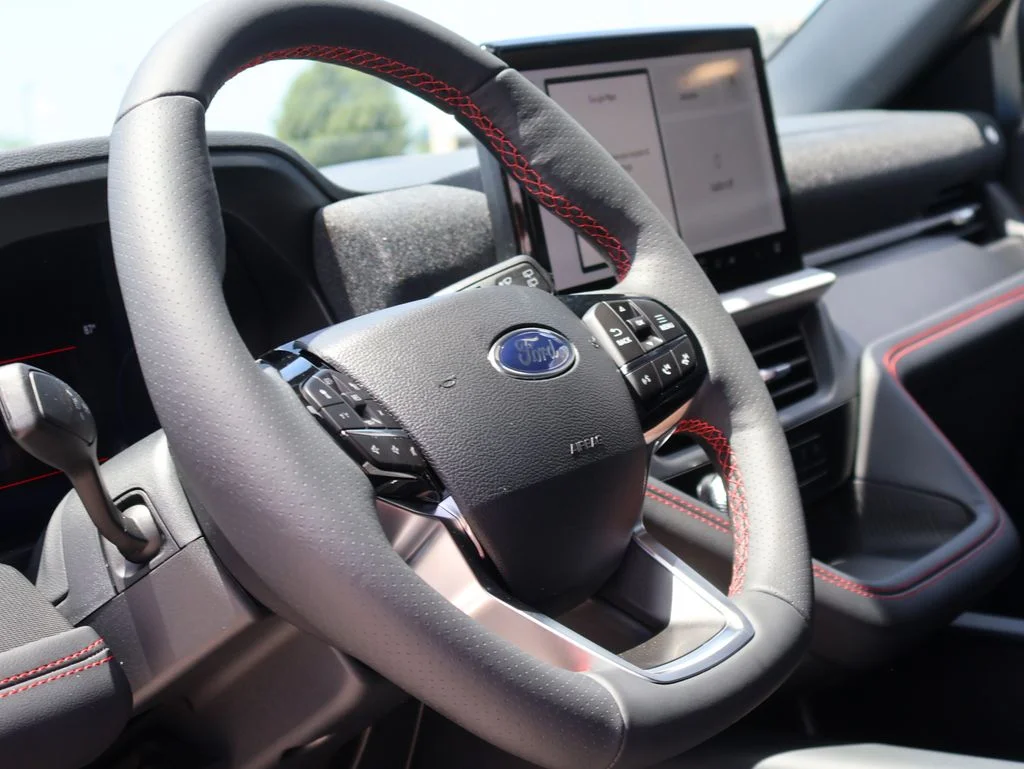 New 2026 Carbonized Gray Metallic Ford ST-Line image 26