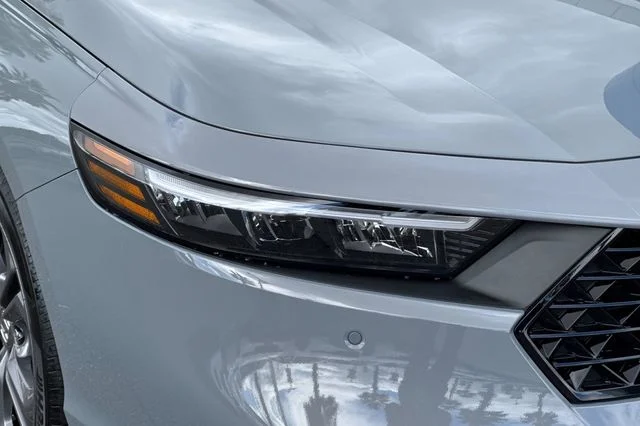 New 2026 Urban Gray Pearl Honda EX-L Hybrid image 29